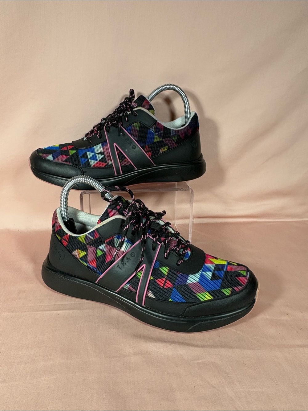 Traq by Alegria Qarma Right Angle Multi Q-Chip Sneakers Women's Size 8-8.5